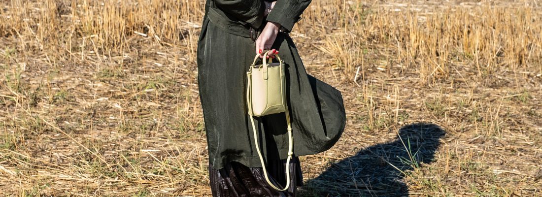 Minimalist Bags: Why 'Less is More' in Fashion
