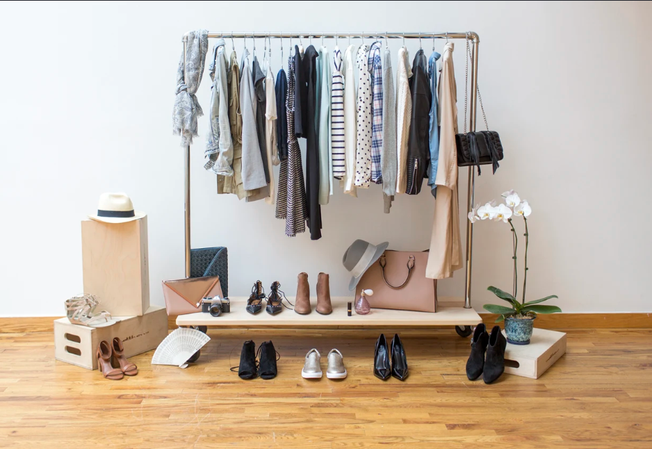 The Best Bag Styles for a Capsule Wardrobe 