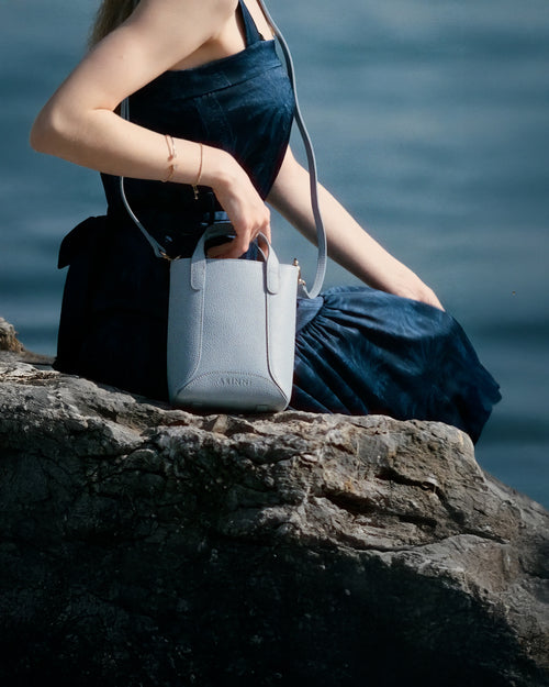Cael Crossbody Bag Blue Brume