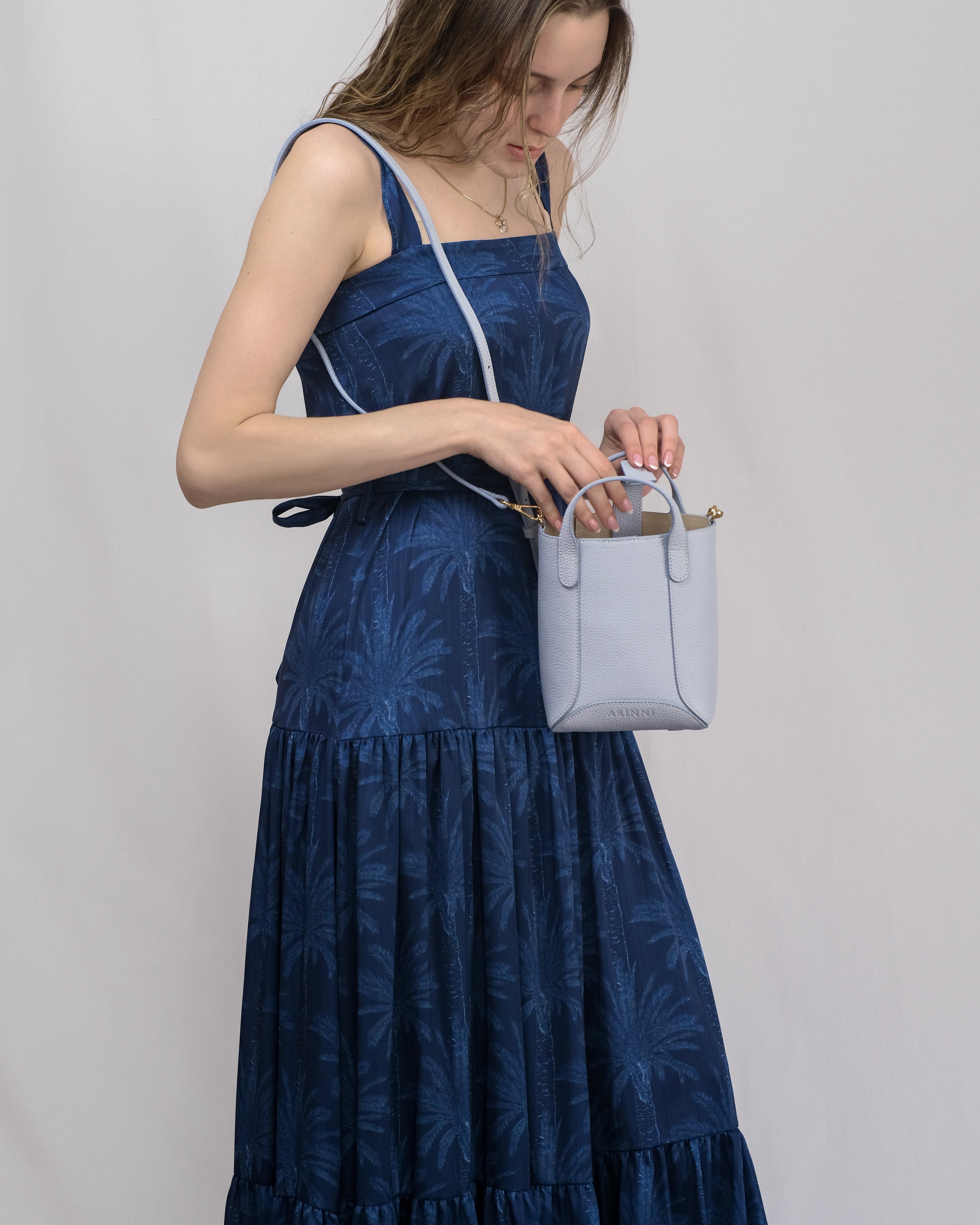 Cael Crossbody Bag Blue Brume